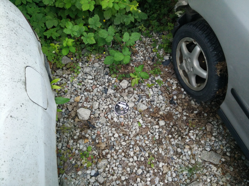 Whats this? Laying between two Integras was an unexpected sight: